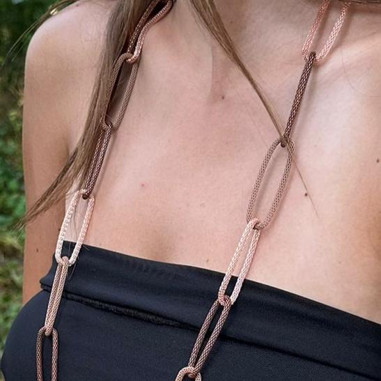 Collier métallique