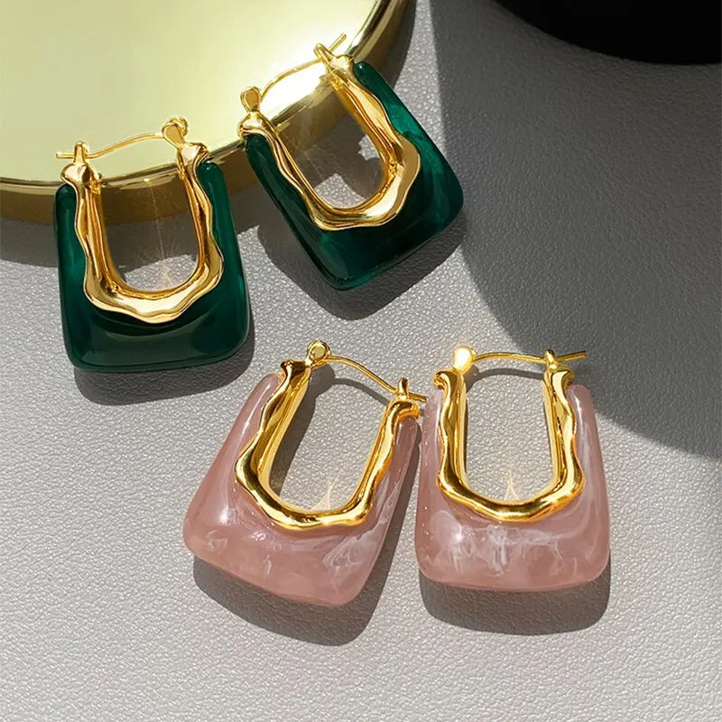 Boucle d'oreille en résine