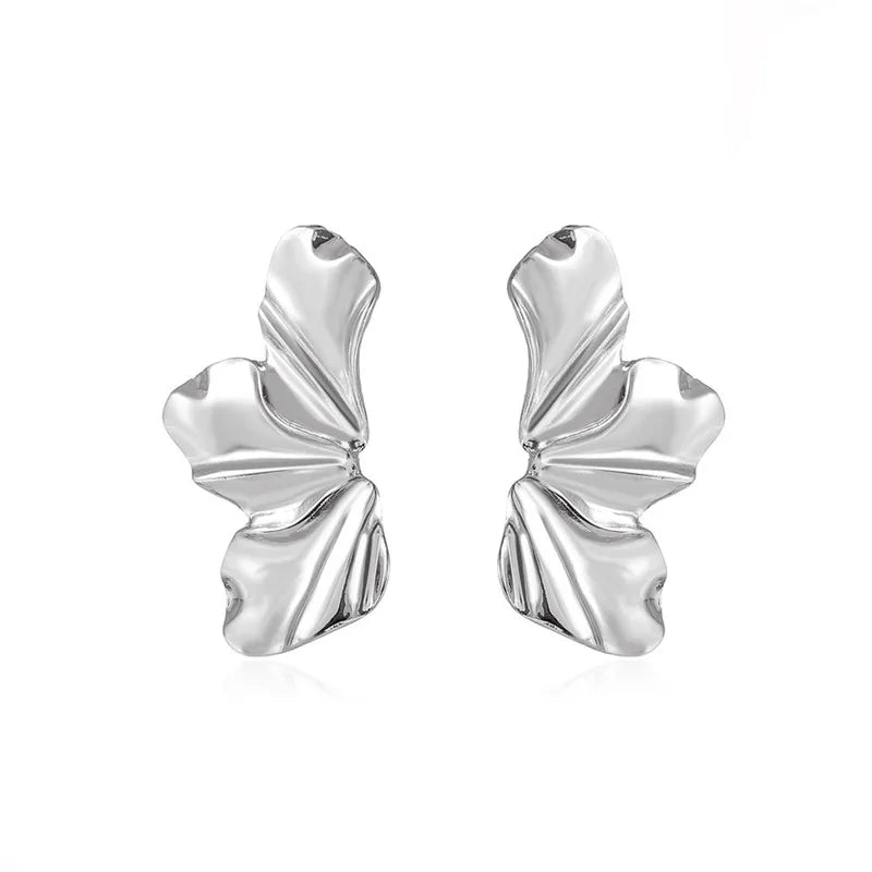 Boucle d'oreille demi-fleur