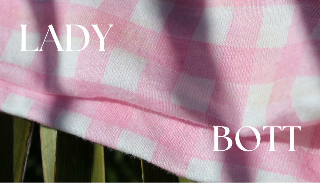 ✨ 5 façons de styliser un bandeau sans faire trop “girly”