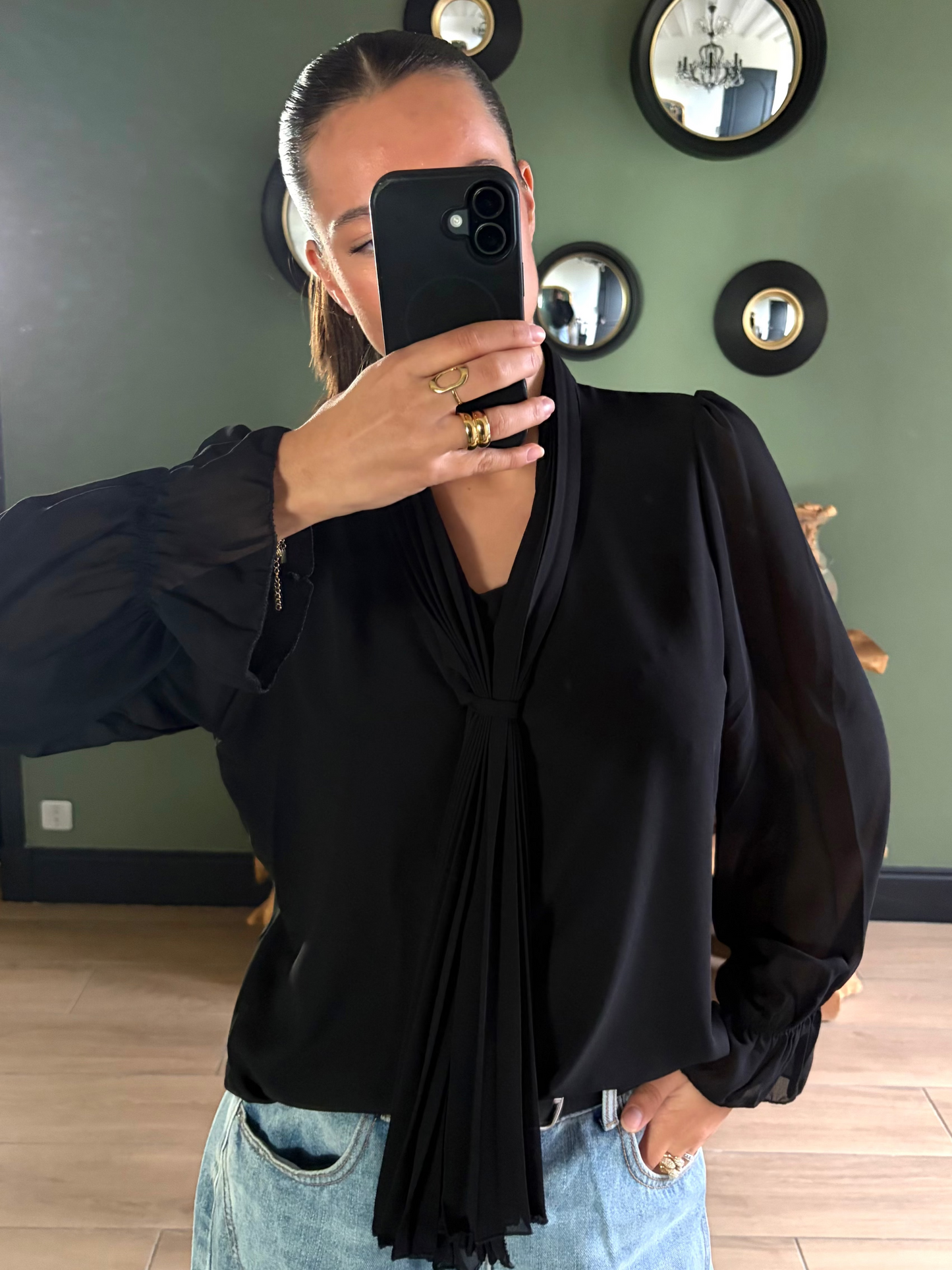 Blouse noire Constance