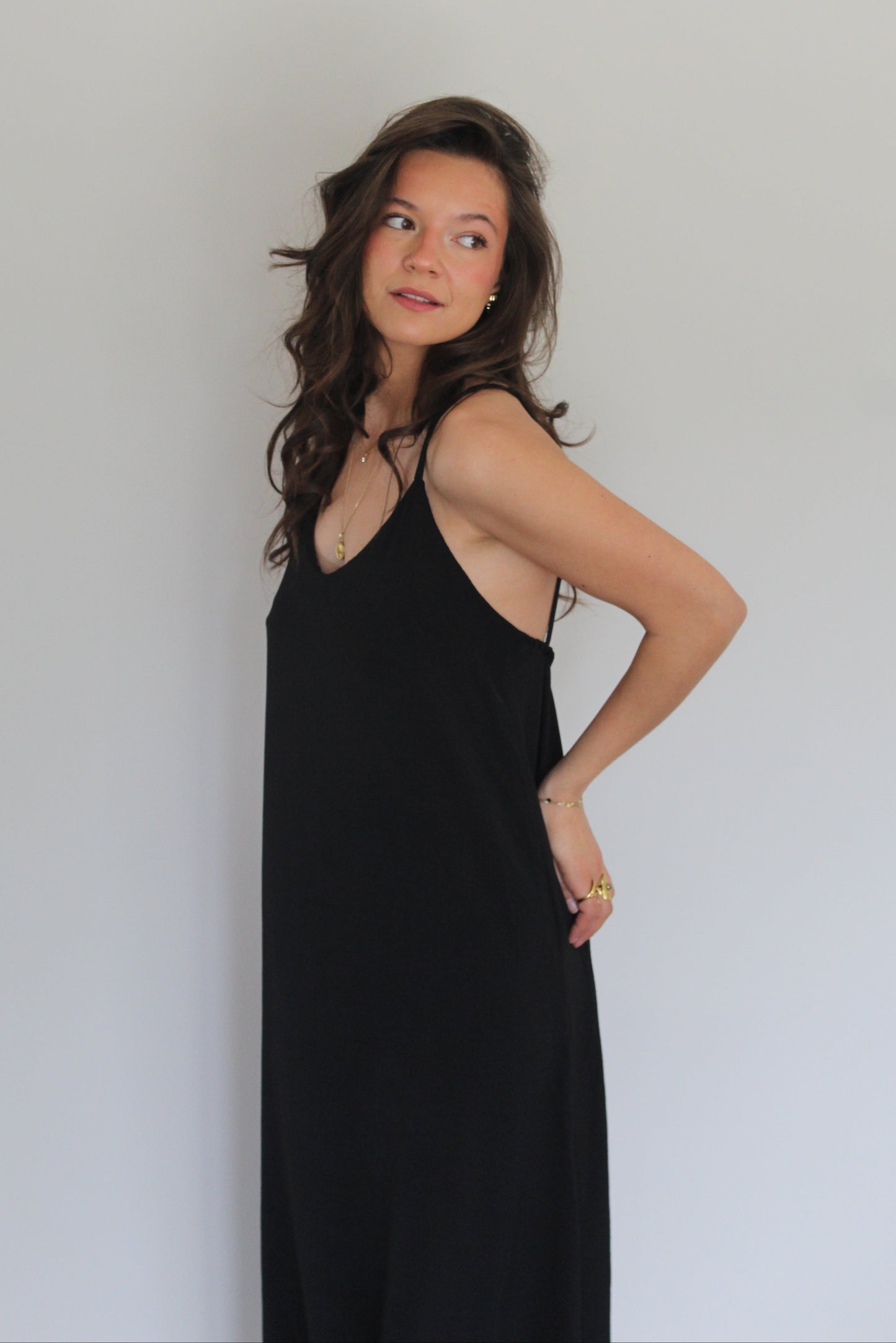 Robe noire Lona