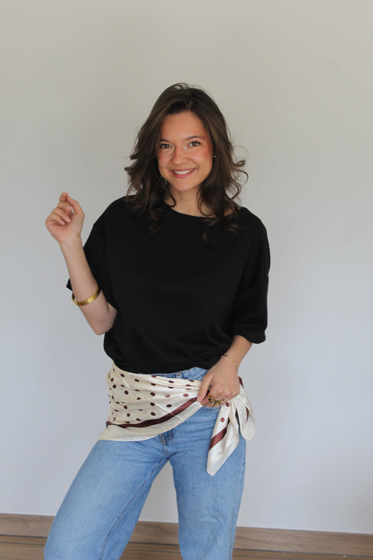 T-shirt noir Marguerite