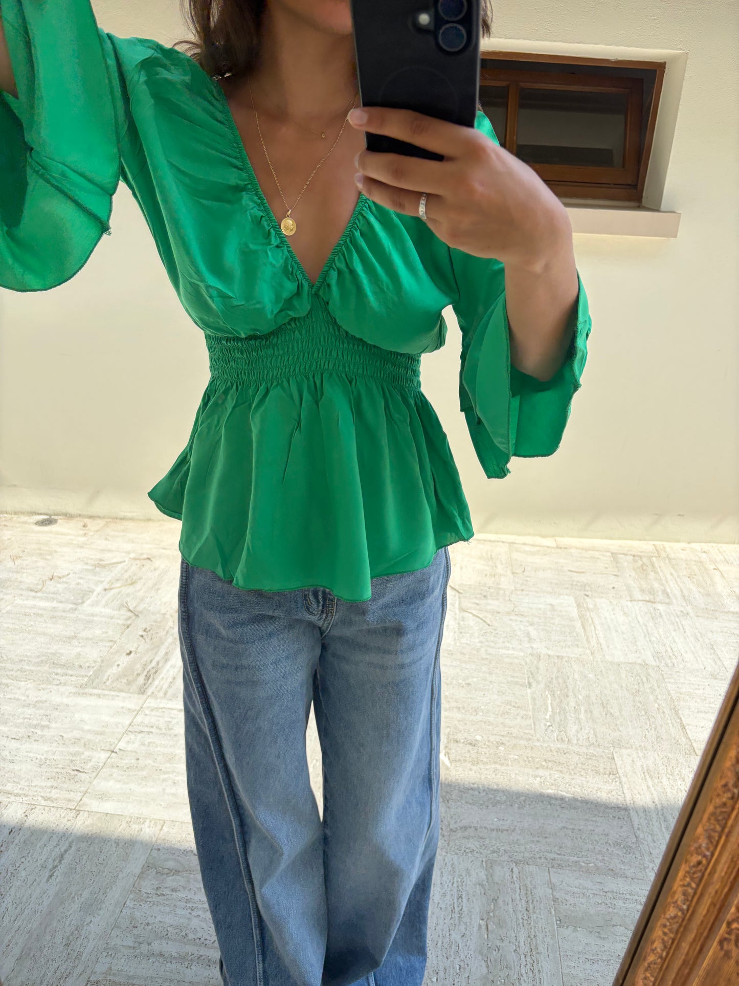 Top vert Ella ( précommande expédiée la semaine prochaine )