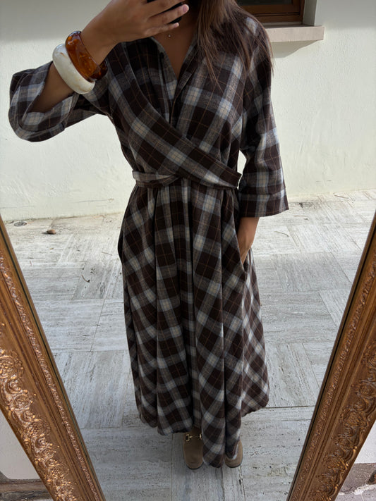 Robe Laeticia